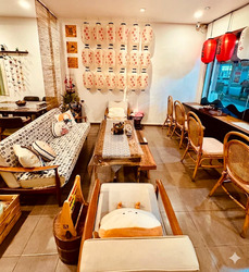 Tanjong Katong Road (D15), Retail #554301941